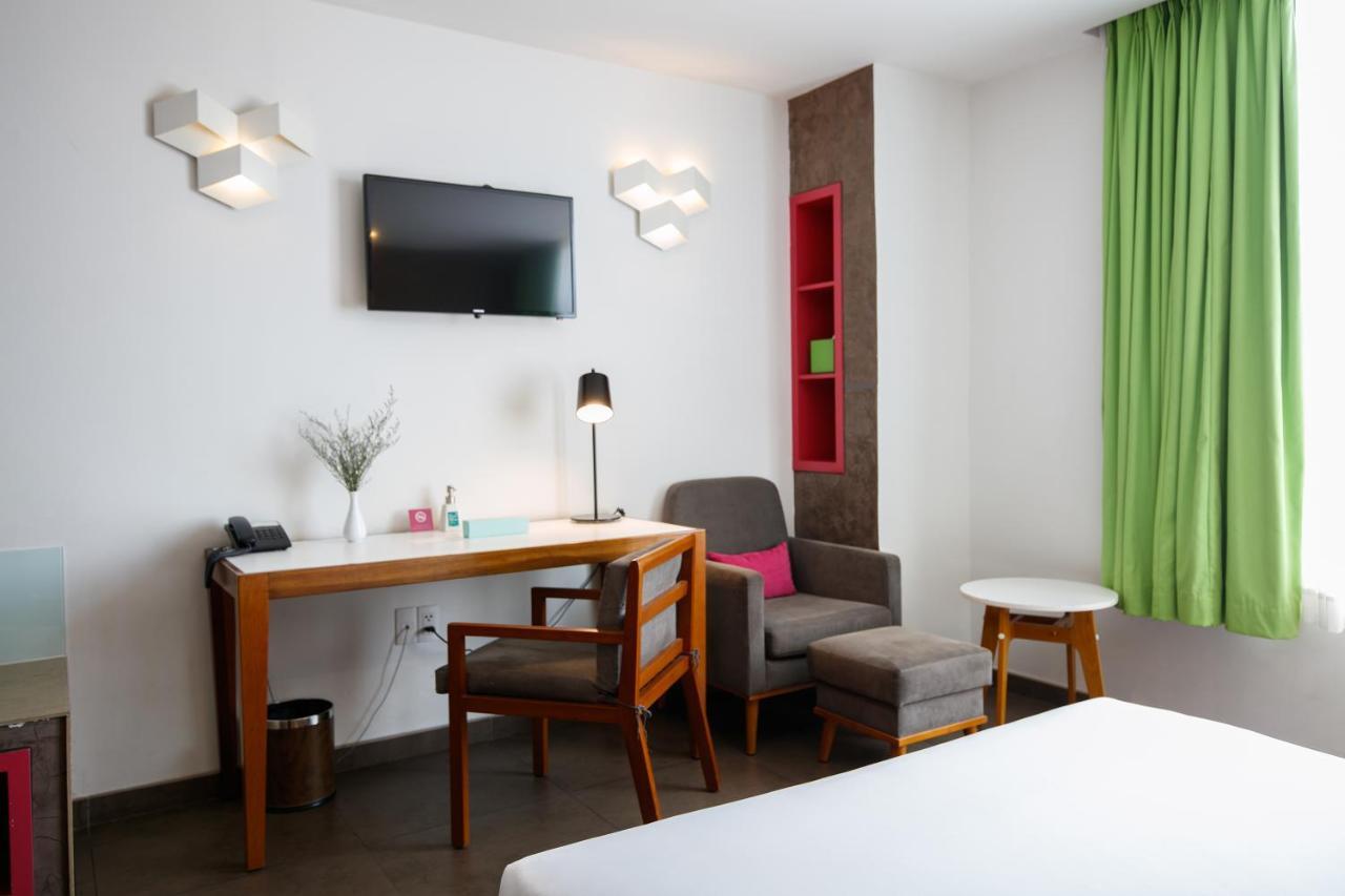 ÊMM Hotel Saigon Hô Chi Minh-Ville Extérieur photo